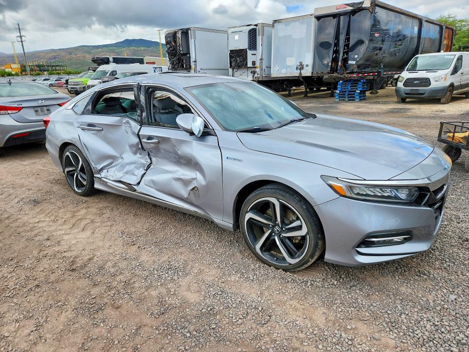 2018 Honda Accord მანქანა იყიდება აუქციონზე, vin: 1HGCV3F41JA003206, აუქციონის ნომერი: 59406276