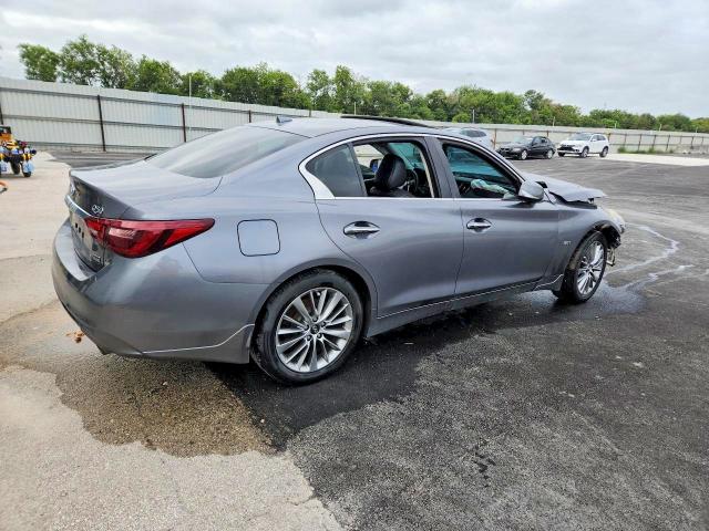 62009966 :رقم المزاد ، JN1EV7AP3JM365152 vin ، 2018 Infiniti Q50 مزاد بيع