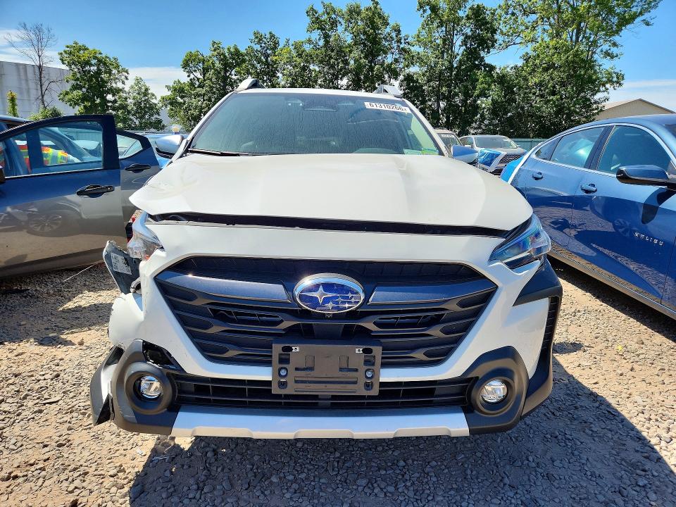 61310266 :رقم المزاد ، 4S4BTAPC9S3157321 vin ، 2025 Subaru Outback مزاد بيع