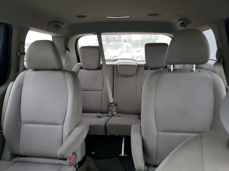 Продаж на аукціоні авто 2015 Kia Sedona, vin: KNDMB5C15F6038813, номер лоту: 62463026