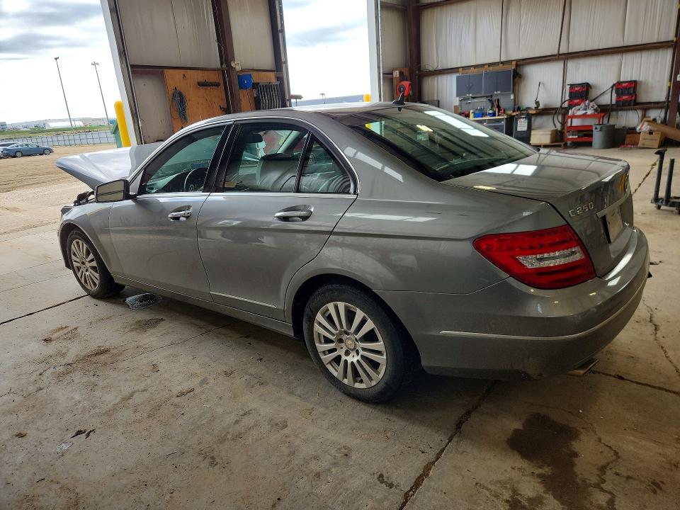 Продажа на аукционе авто 2012 Mercedes-benz C, vin: WDDGF8FB8CA597374, номер лота: 58961106