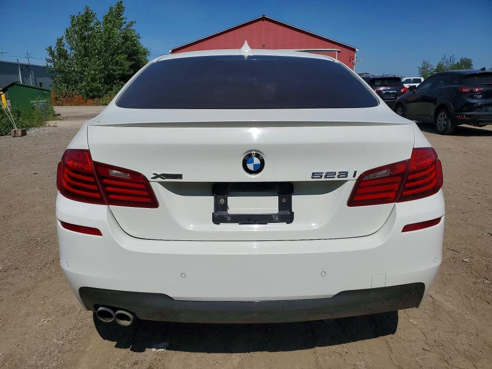 2015 Bmw 528 მანქანა იყიდება აუქციონზე, vin: WBA5A7C57FD621625, აუქციონის ნომერი: 56587366
