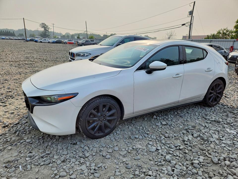Продажа на аукционе авто 2021 Mazda 3, vin: JM1BPBML1M1401674, номер лота: 61336966