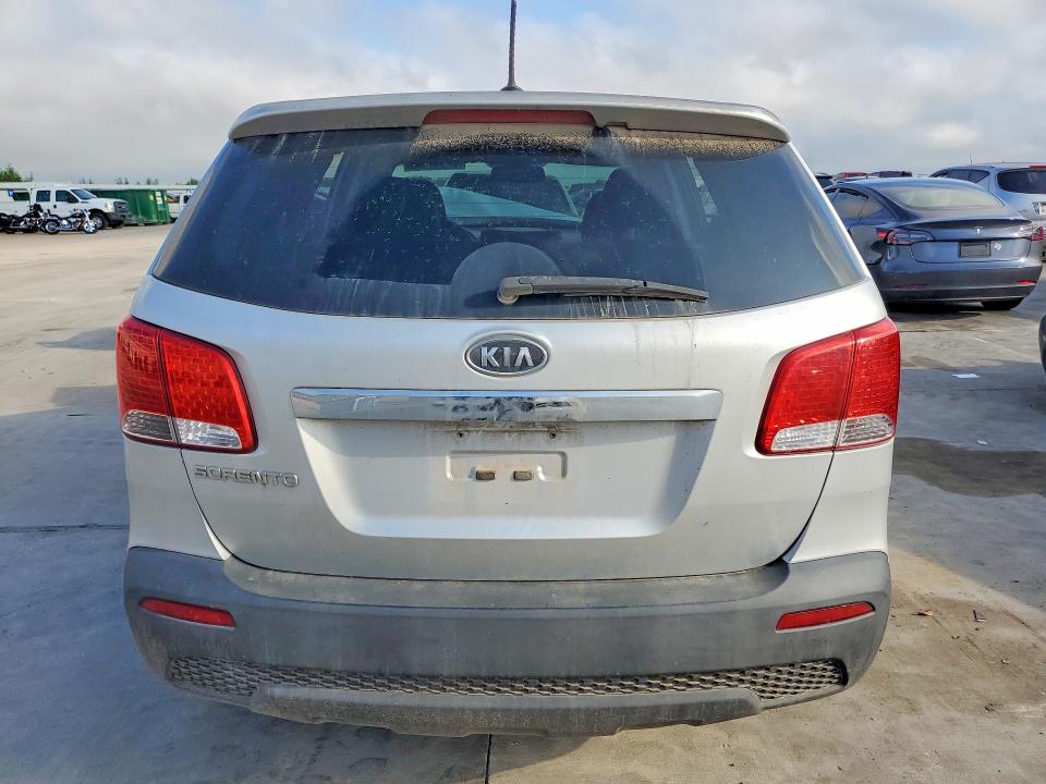 Продажа на аукционе авто 2013 Kia Sorento, vin: 5XYKT3A15DG359370, номер лота: 60948586