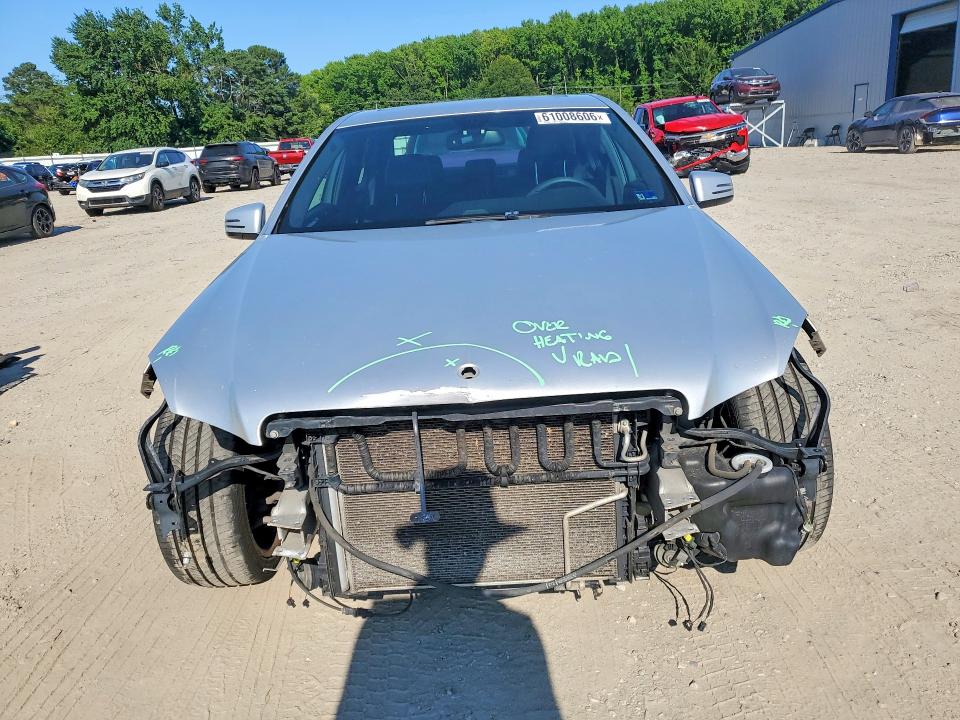 Продажа на аукционе авто 2013 Mercedes-benz E, vin: WDDHF5KB4DA727175, номер лота: 61008606