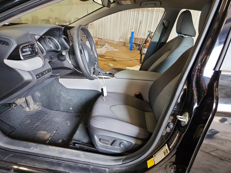 2022 Toyota Camry მანქანა იყიდება აუქციონზე, vin: 4T1C11AK6NU067827, აუქციონის ნომერი: 61437706