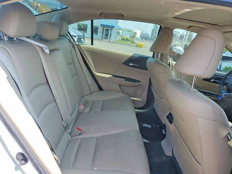 Продажа на аукционе авто 2017 Honda Accord, vin: JHMCR6F77HC800409, номер лота: 61349296