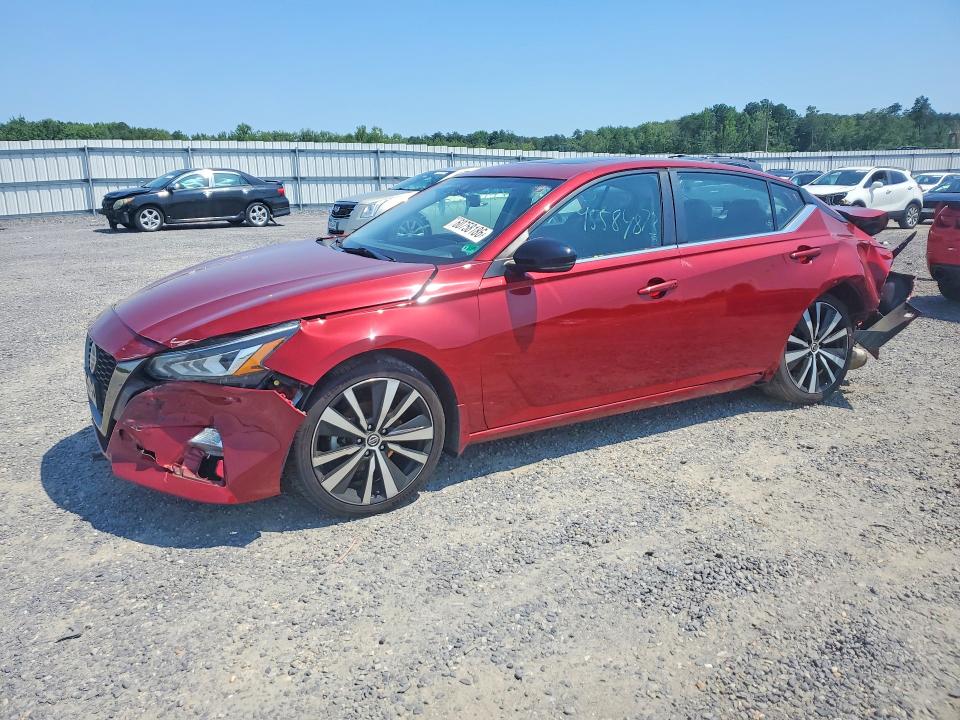 60758186 :رقم المزاد ، 1N4BL4CV2MN407752 vin ، 2021 Nissan Altima مزاد بيع