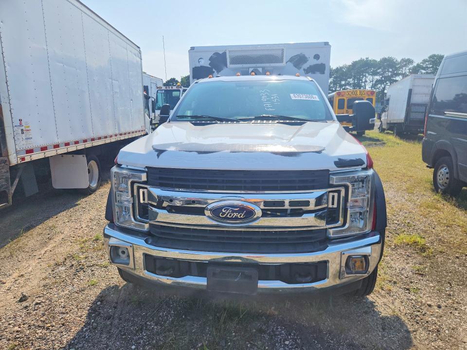 2019 Ford F550 მანქანა იყიდება აუქციონზე, vin: 1FD0X5HT3KEE93083, აუქციონის ნომერი: 63073606