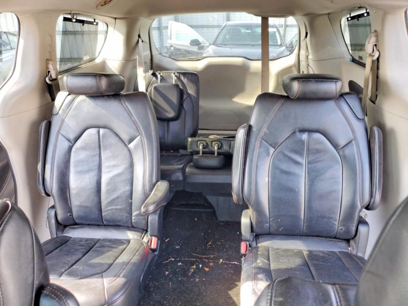 Продаж на аукціоні авто 2017 Chrysler Pacifica, vin: 2C4RC1BGXHR787832, номер лоту: 61925686