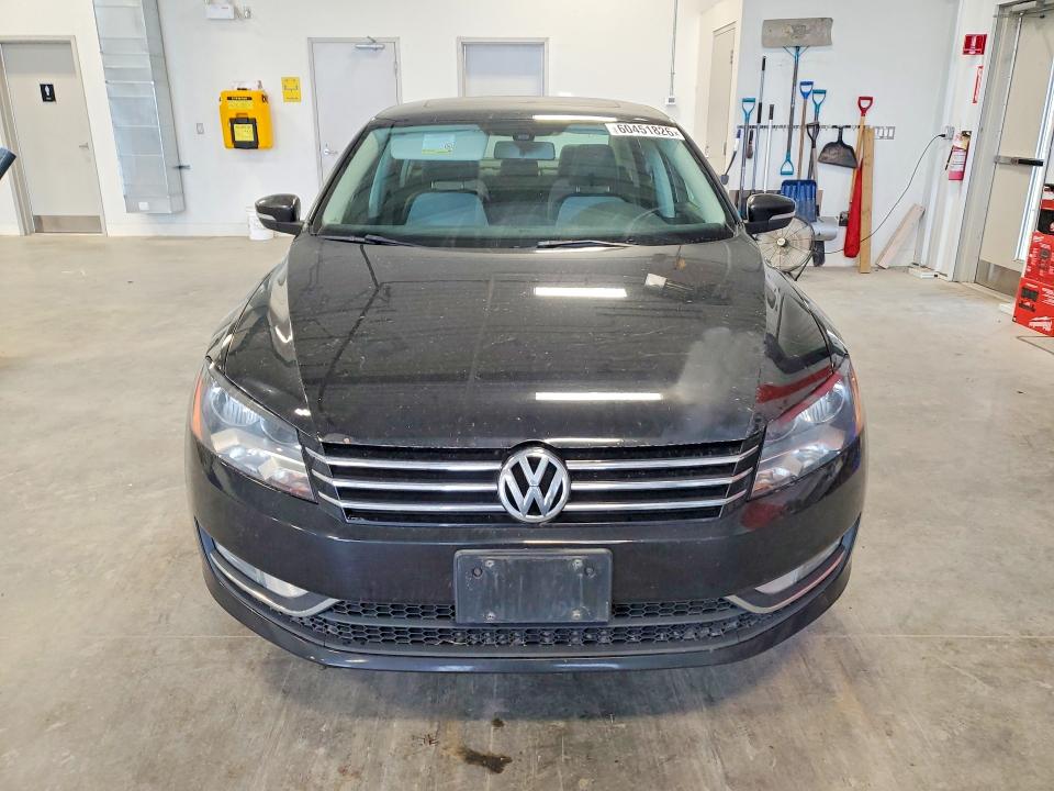 Продажа на аукционе авто 2015 Volkswagen Passat, vin: 1VWBS7A34FC052577, номер лота: 60451826