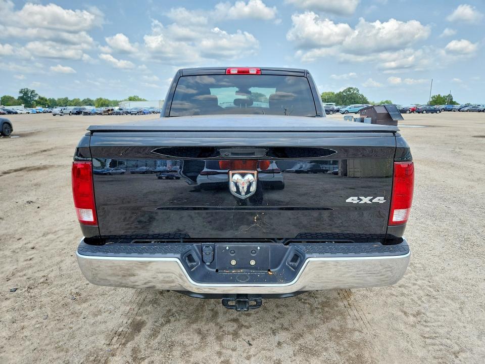 62987466 :رقم المزاد ، 3C6RR7KG8PG675611 vin ، 2023 Ram 1500 Classic مزاد بيع