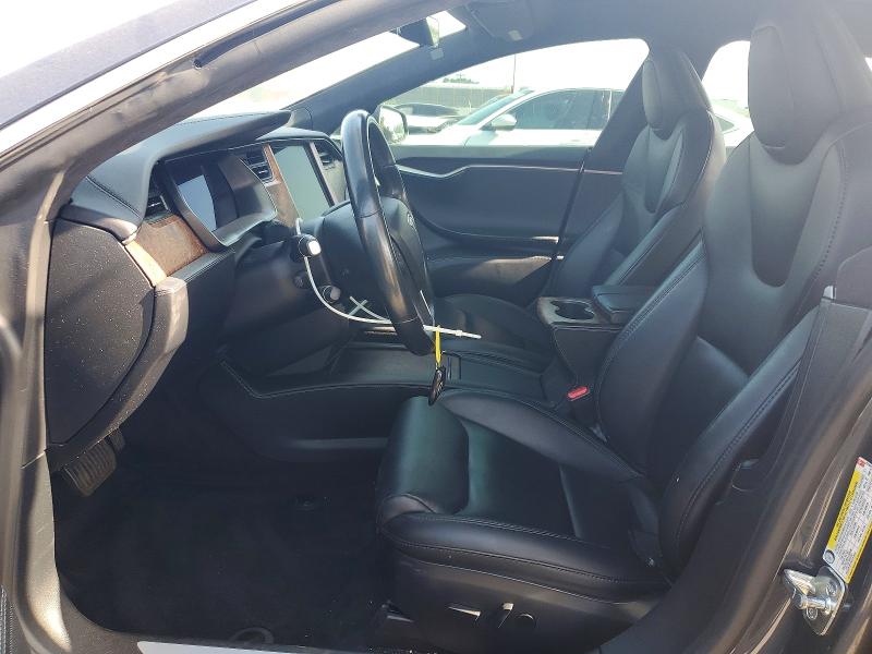 62716866 :رقم المزاد ، 5YJSA1E24MF423869 vin ، 2021 Tesla Model S مزاد بيع