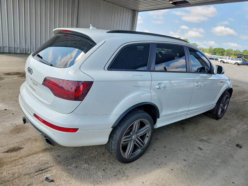 Продажа на аукционе авто 2015 Audi Q7, vin: WA1DGAFE9FD026209, номер лота: 62923206