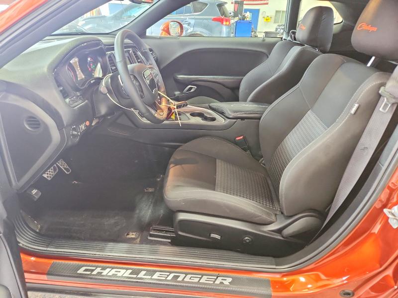 62908506 :رقم المزاد ، 2C3CDZKG8MH587344 vin ، 2021 Dodge Challenger مزاد بيع