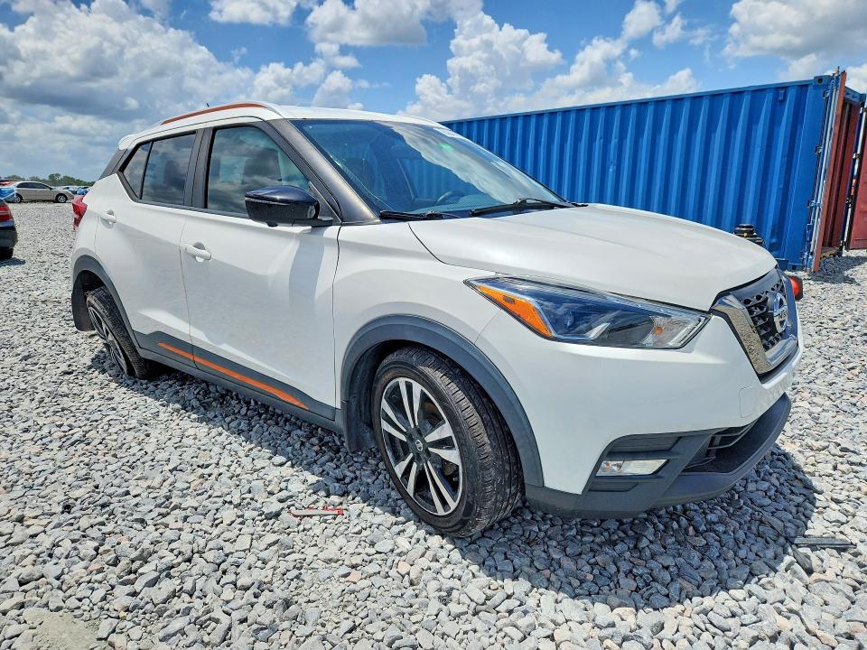 Aukcja sprzedaży 2018 Nissan Kicks, vin: 3N1CP5CU0JL541707, numer aukcji: 60846606