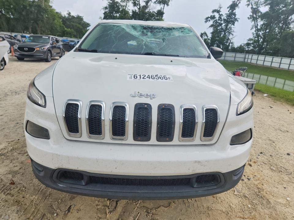61246566 :رقم المزاد ، 1C4PJLAB4GW190082 vin ، 2016 Jeep Cherokee مزاد بيع