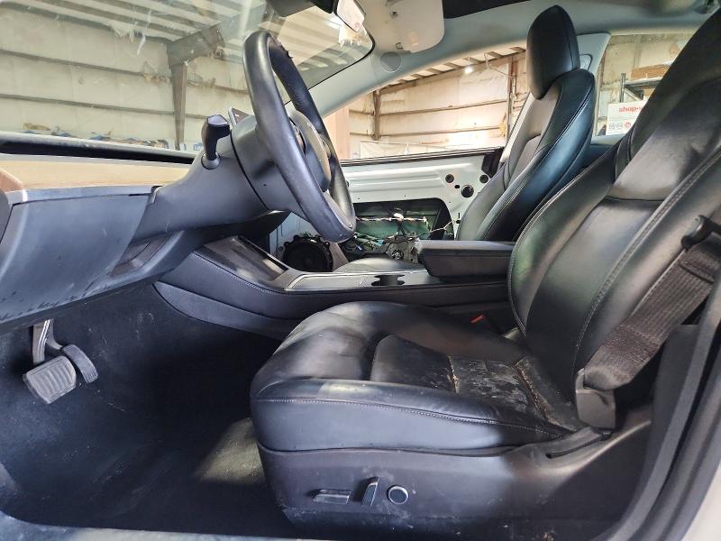 60530836 :رقم المزاد ، 5YJ3E1EAXNF368698 vin ، 2022 Tesla Model 3 مزاد بيع