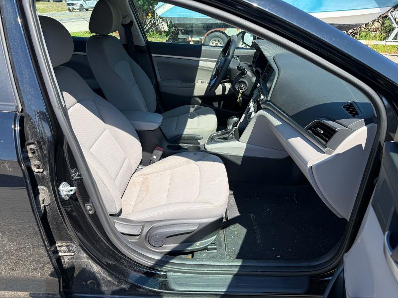 63048546 :رقم المزاد ، KMHD84LF0KU793227 vin ، 2019 Hyundai Elantra مزاد بيع