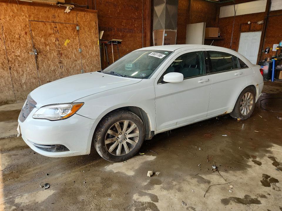 2013 Chrysler 200 მანქანა იყიდება აუქციონზე, vin: 1C3CCBBB1DN579835, აუქციონის ნომერი: 59601186