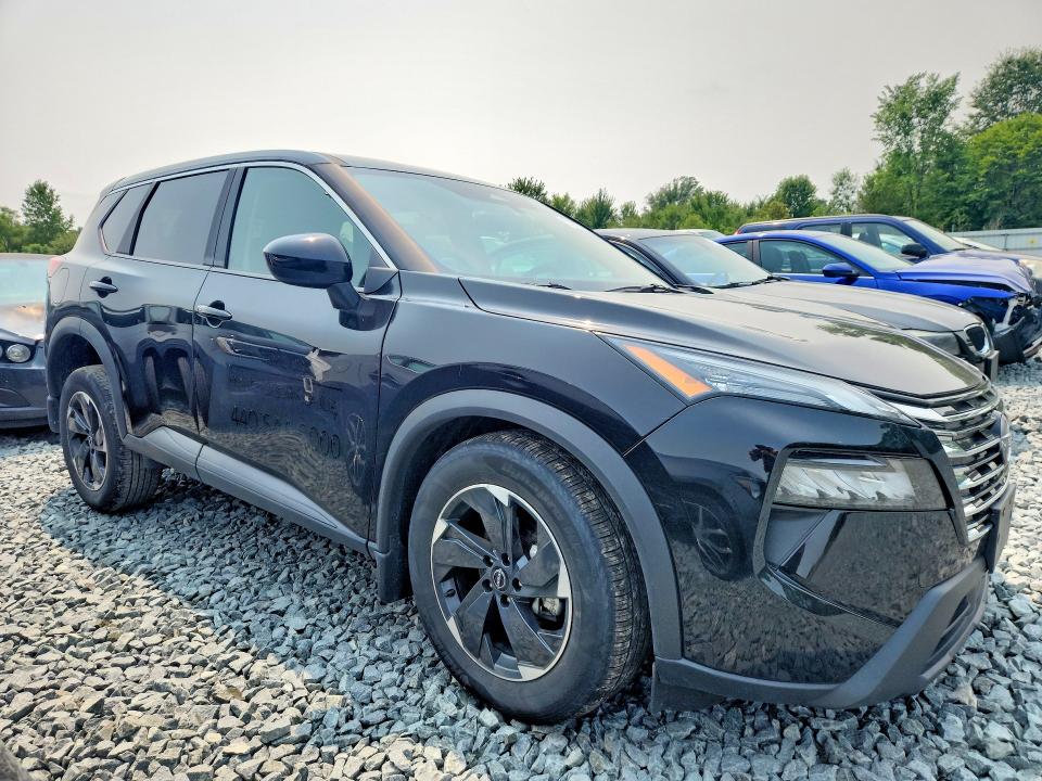 62025496 :رقم المزاد ، 5N1BT3BB7SC799501 vin ، 2025 Nissan Rogue مزاد بيع