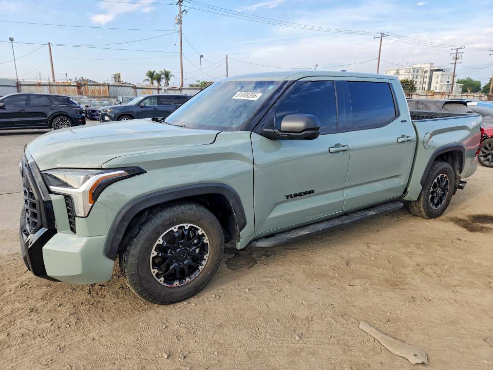 Aukcja sprzedaży 2022 Toyota Tundra, vin: 5TFLA5DB5NX035523, numer aukcji: 61009396