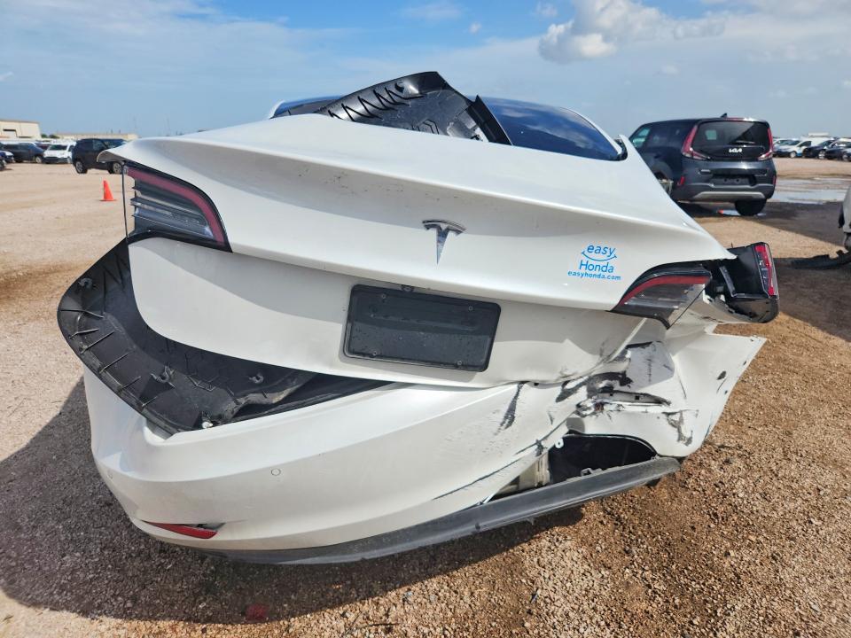 60301666 :رقم المزاد ، 5YJ3E1EA9MF851579 vin ، 2021 Tesla Model 3 مزاد بيع