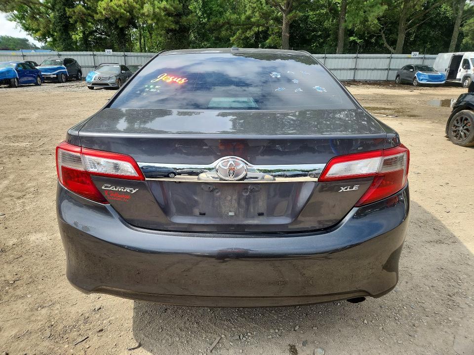 2013 Toyota Camry მანქანა იყიდება აუქციონზე, vin: 4T4BF1FK0DR286051, აუქციონის ნომერი: 60325276