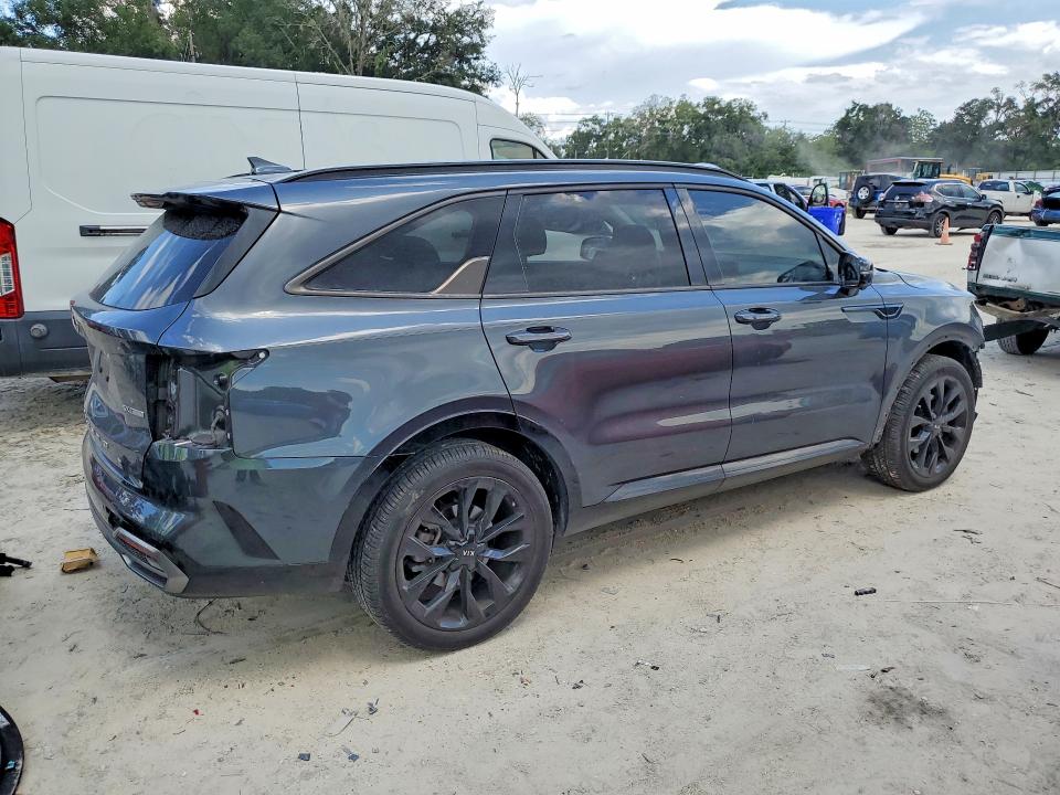 Продажа на аукционе авто 2021 Kia Sorento, vin: 5XYRK4LF6MG058834, номер лота: 60932046