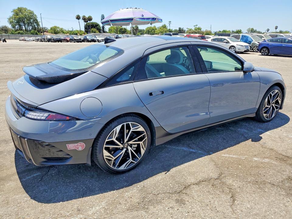 2023 Hyundai Ioniq 6 მანქანა იყიდება აუქციონზე, vin: KMHM54AA8PA045768, აუქციონის ნომერი: 63012326