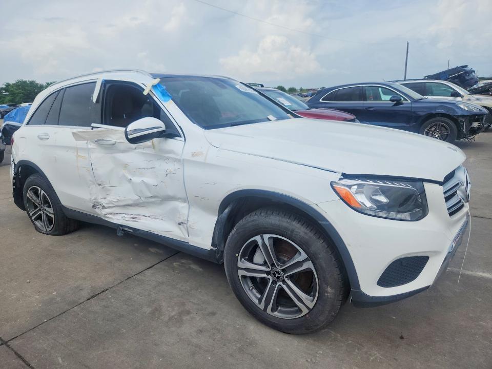 60997026 :رقم المزاد ، WDC0G4JB6HF132895 vin ، 2017 Mercedes-benz Glc مزاد بيع