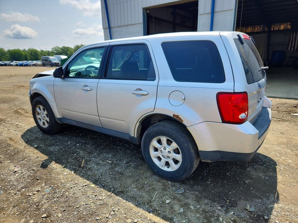 61353576 :رقم المزاد ، 4F2CY9C72BKM01057 vin ، 2011 Mazda Tribute مزاد بيع