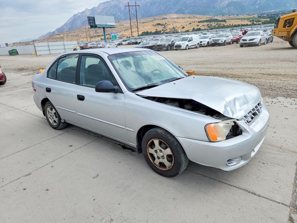 62203886 :رقم المزاد ، KMHCG45C92U336739 vin ، 2002 Hyundai Accent مزاد بيع
