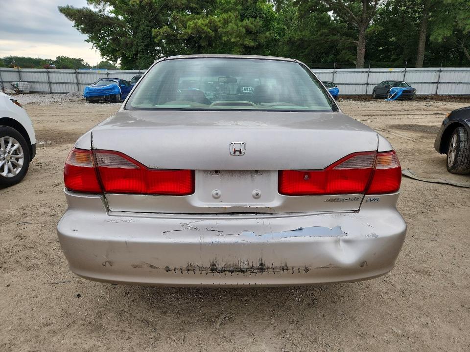1999 Honda Accord მანქანა იყიდება აუქციონზე, vin: 1HGCG1650XA056706, აუქციონის ნომერი: 60051076