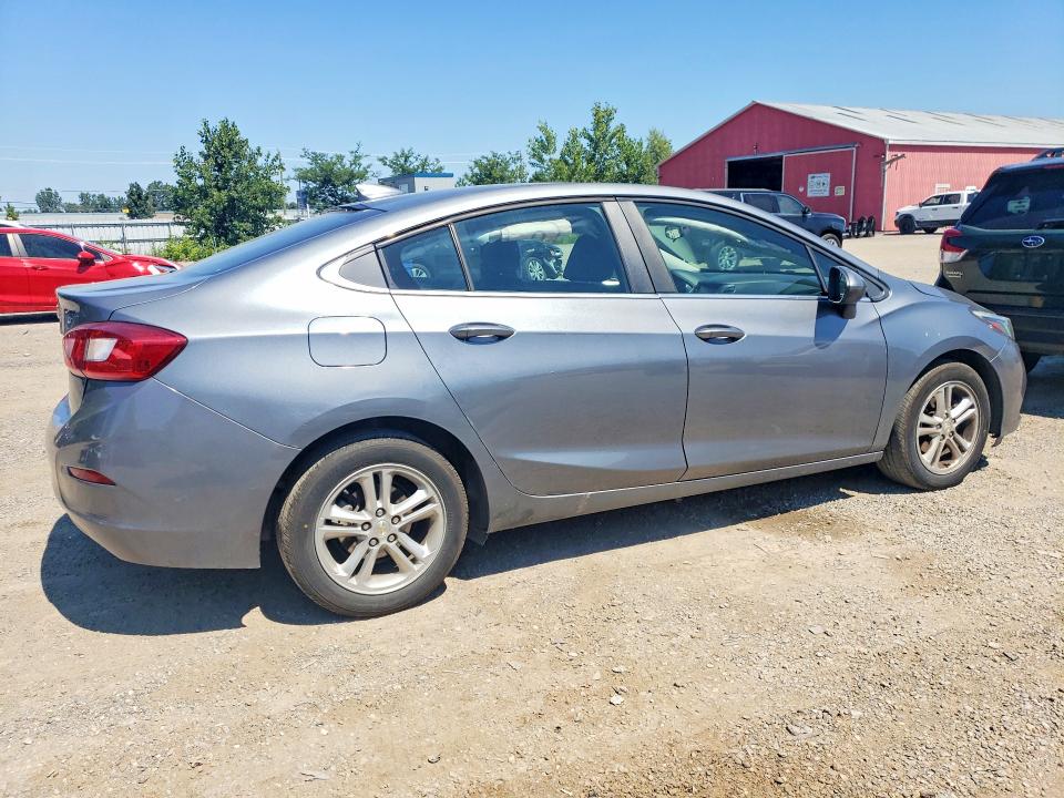 62900206 :رقم المزاد ، 1G1BE5SM2J7245696 vin ، 2018 Chevrolet Cruze مزاد بيع