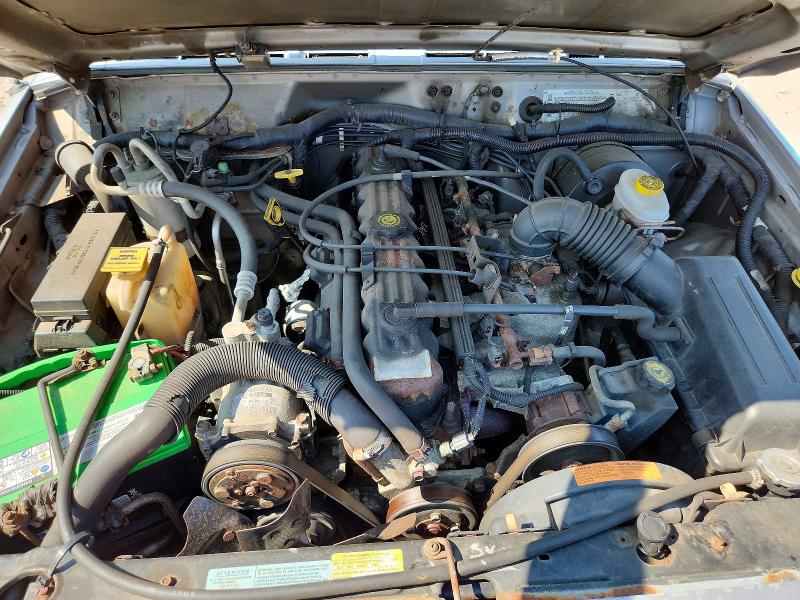 Продажа на аукционе авто 2001 Jeep Cherokee, vin: 1J4FF48S91L615131, номер лота: 62940676