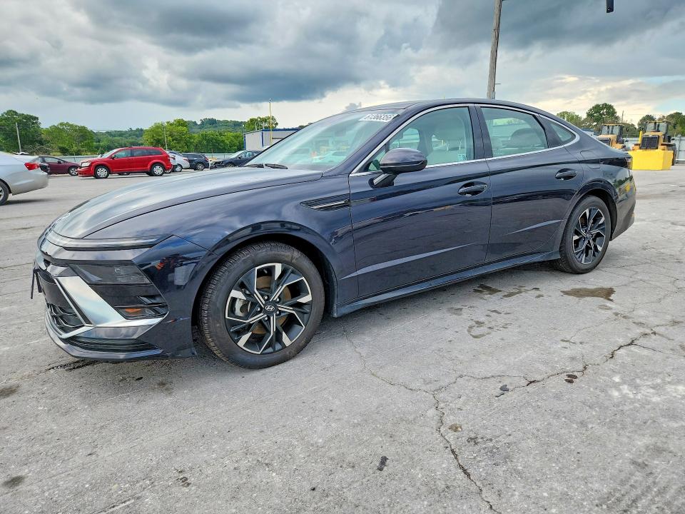 Продажа на аукционе авто 2024 Hyundai Sonata, vin: KMHL64JAXRA374354, номер лота: 61366356