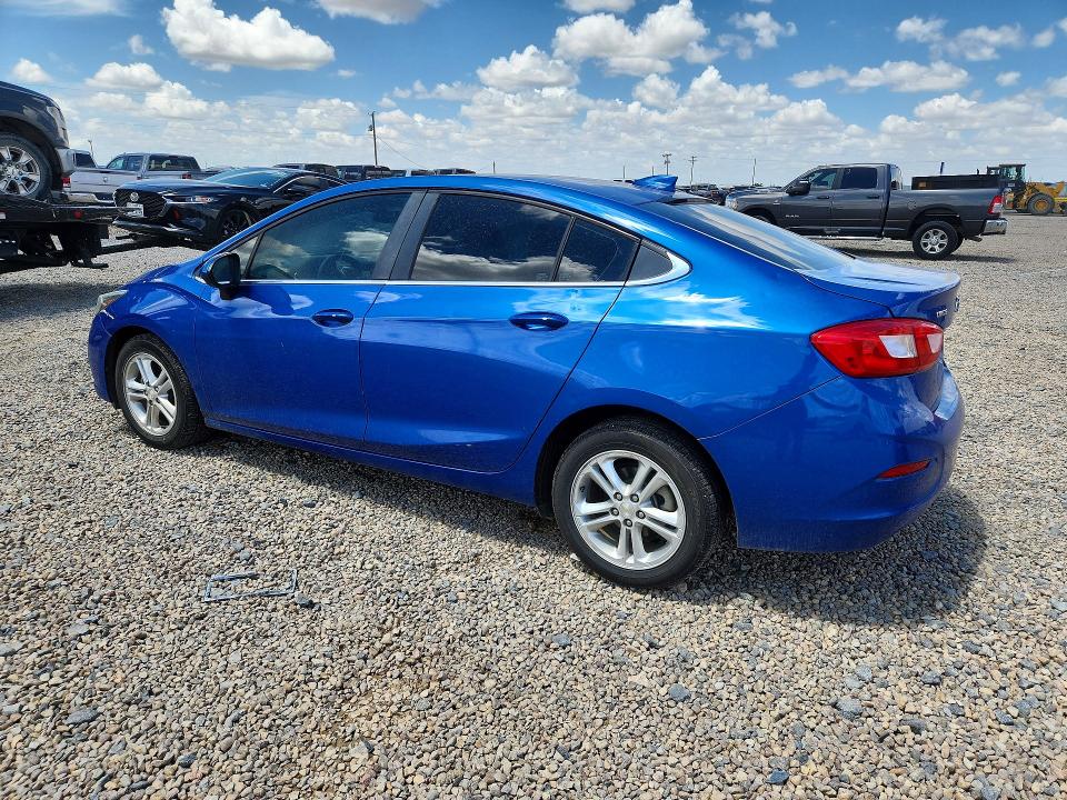 60966316 :رقم المزاد ، 3G1BE5SMXHS572441 vin ، 2017 Chevrolet Cruze مزاد بيع
