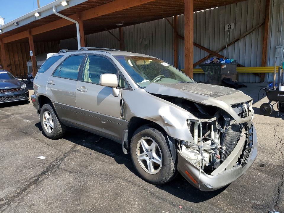 62947076 :رقم المزاد ، JT6HF10UXY0157175 vin ، 2000 Lexus Rx مزاد بيع