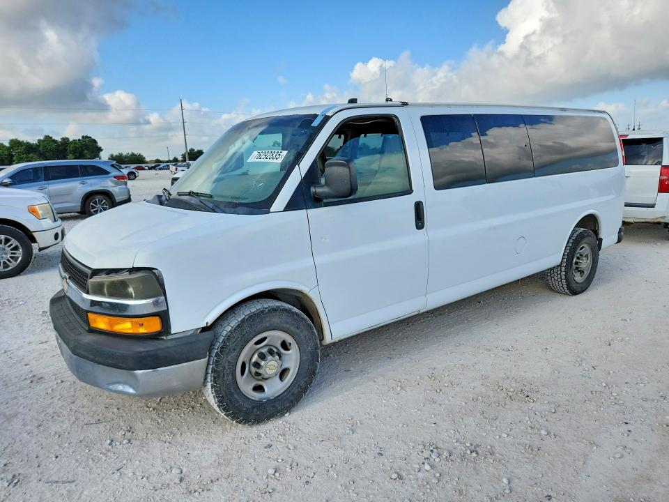76292835 :رقم المزاد ، 1GAZG1FG9E1105417 vin ، 2014 Chevrolet Express G3500 مزاد بيع