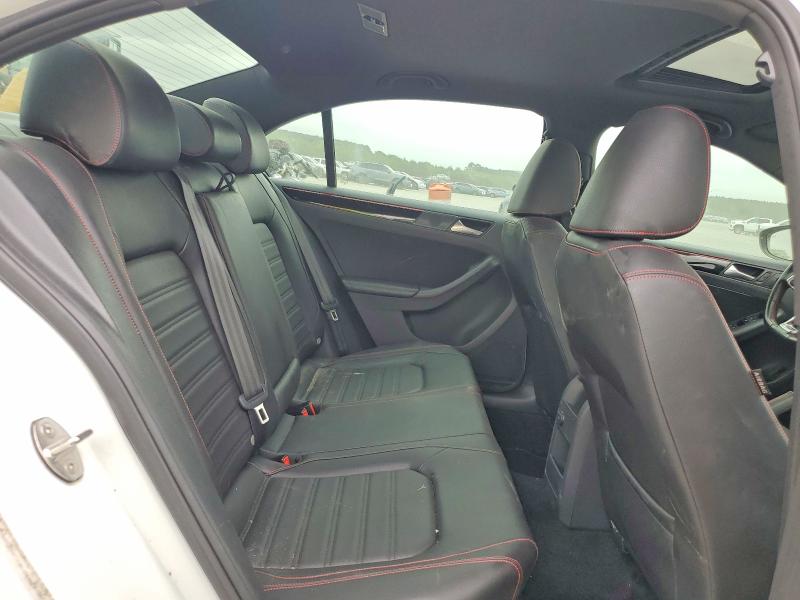 Auction sale of the 2017 Volkswagen Jetta, vin: 3VW4T7AJ2HM415206, lot number: 62282856