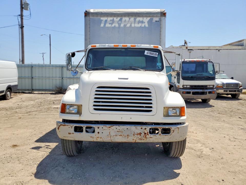 61868536 :رقم المزاد ، 1HTSCABM3SH606907 vin ، 1995 International 4000 مزاد بيع
