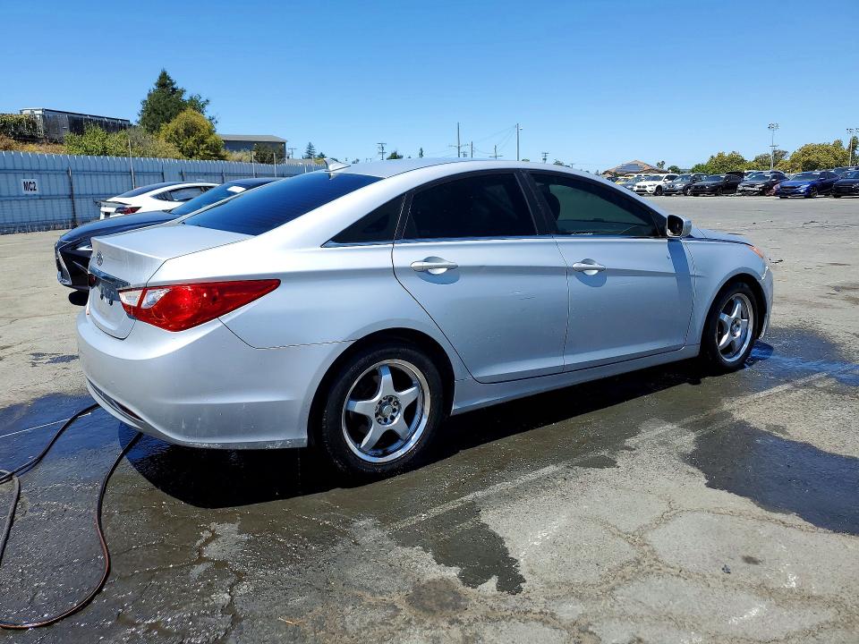 Aukcja sprzedaży 2011 Hyundai Sonata, vin: 5NPEB4AC9BH015876, numer aukcji: 62531006