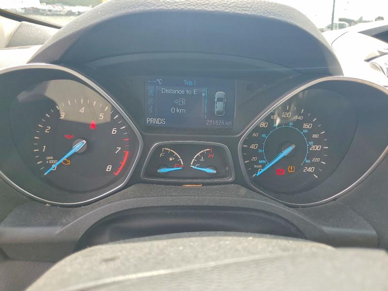63329236 :رقم المزاد ، 1FMCU0GX3EUD20445 vin ، 2014 Ford Escape مزاد بيع