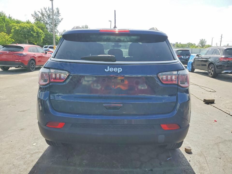 Продаж на аукціоні авто 2018 Jeep Compass, vin: 3C4NJCBB0JT308874, номер лоту: 61283106