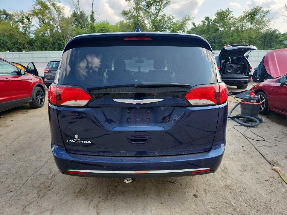 Продажа на аукционе авто 2018 Chrysler Pacifica, vin: 2C4RC1FG0JR113365, номер лота: 62108976
