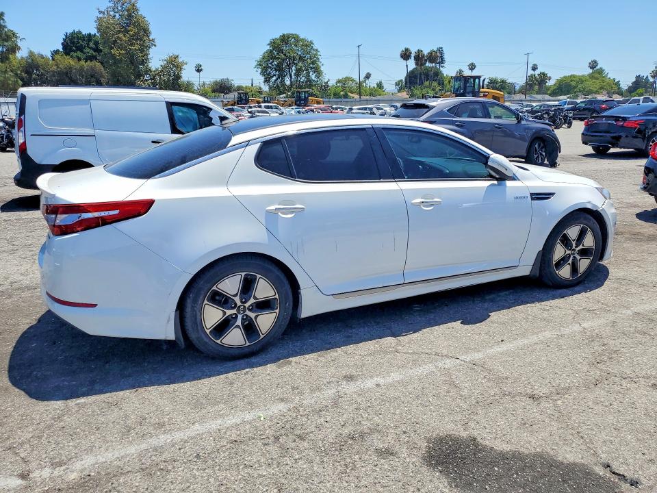 2013 Kia Optima მანქანა იყიდება აუქციონზე, vin: KNAGM4AD0D5053654, აუქციონის ნომერი: 60614736