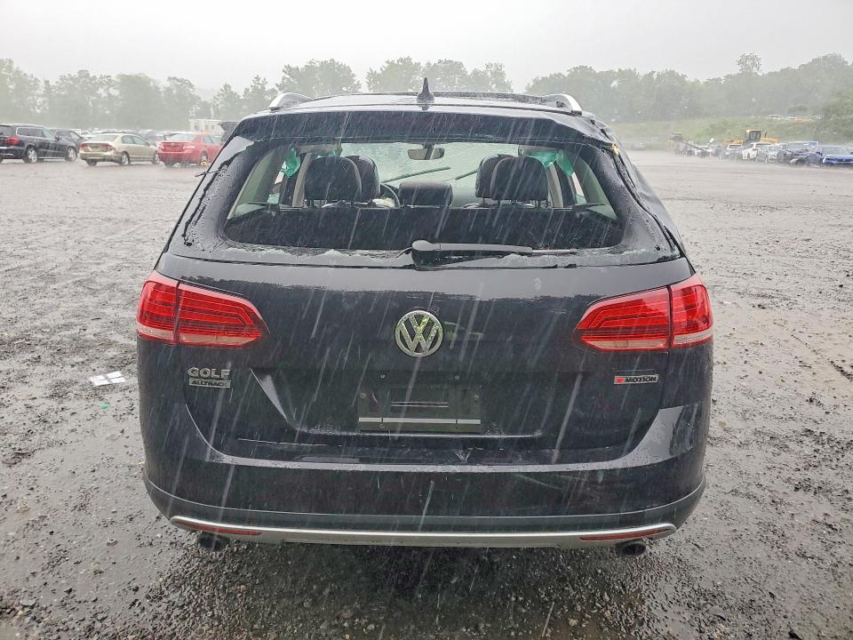 Продаж на аукціоні авто 2019 Volkswagen Golf Alltrack, vin: 3VWM17AU8KM523756, номер лоту: 62917046