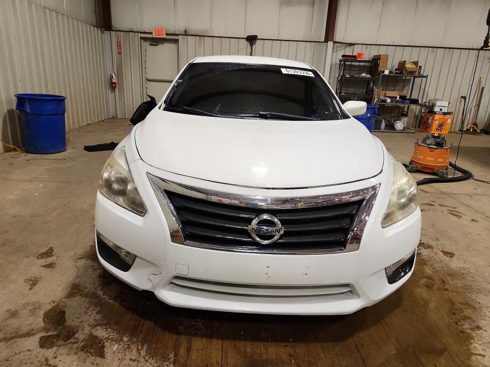 Продаж на аукціоні авто 2015 Nissan Altima, vin: 1N4AL3AP8FN886658, номер лоту: 61305556