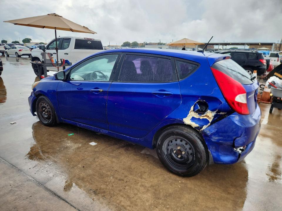 2013 Hyundai Accent მანქანა იყიდება აუქციონზე, vin: KMHCT5AE1DU108200, აუქციონის ნომერი: 60655496